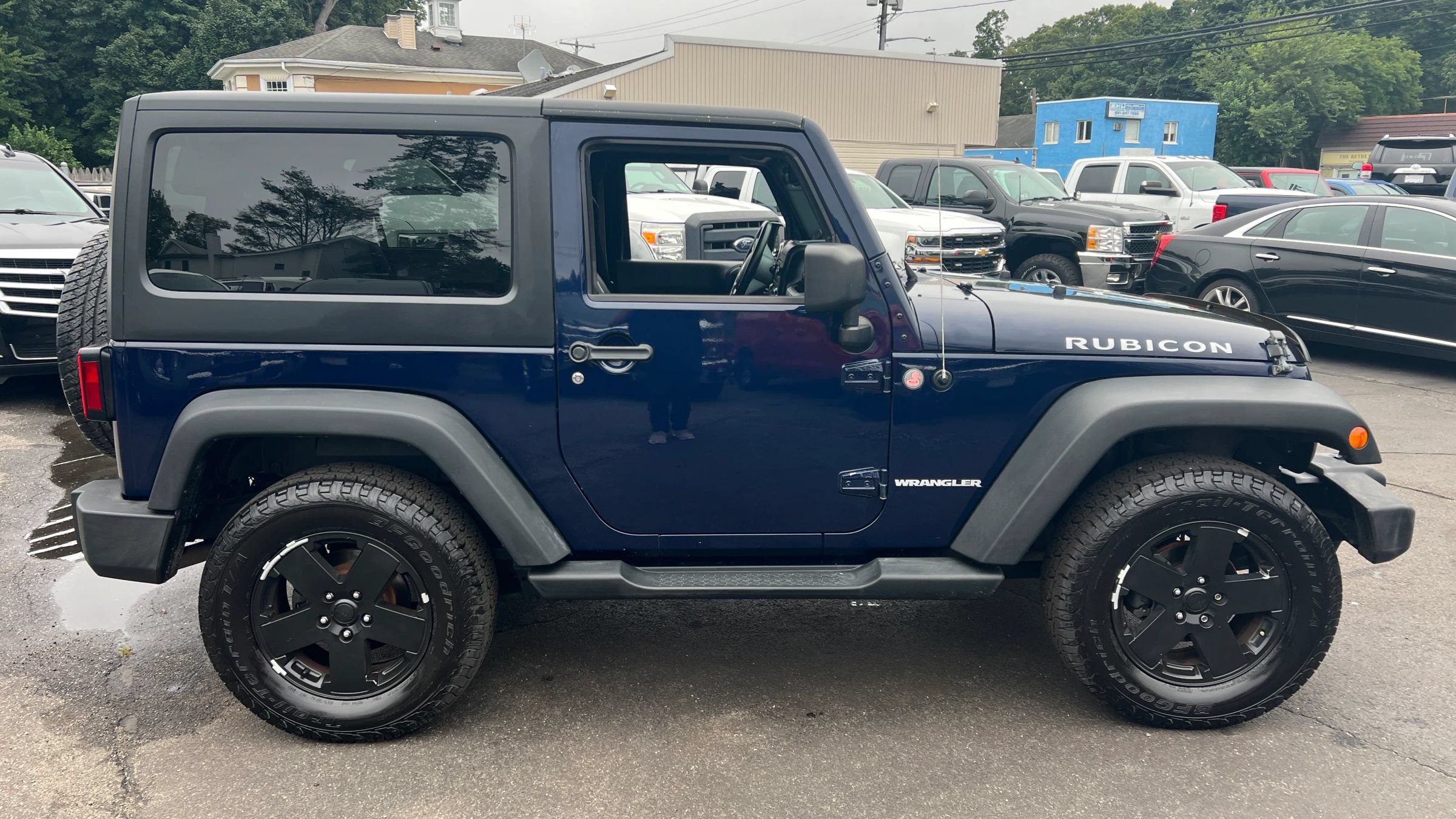 Used 2013 Jeep Wrangler Rubicon w/ Dual Top Group AWD/4WD image 8