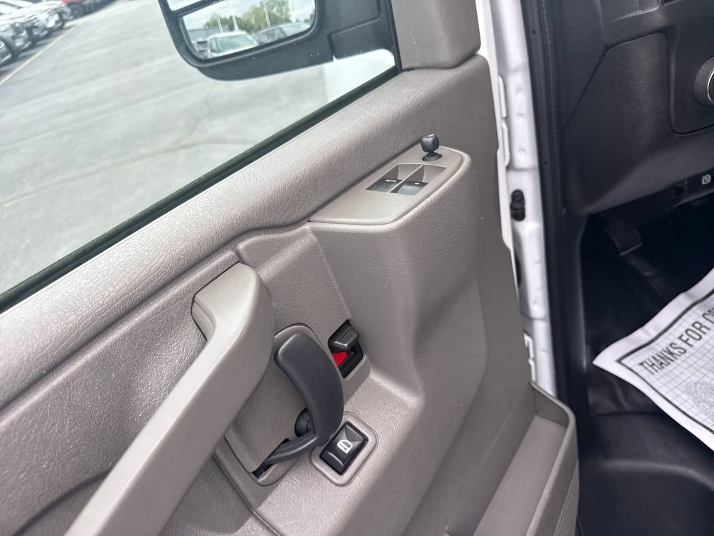 Used 2024 GMC Savana 2500 w/ Driver Convenience Package RWD image 19