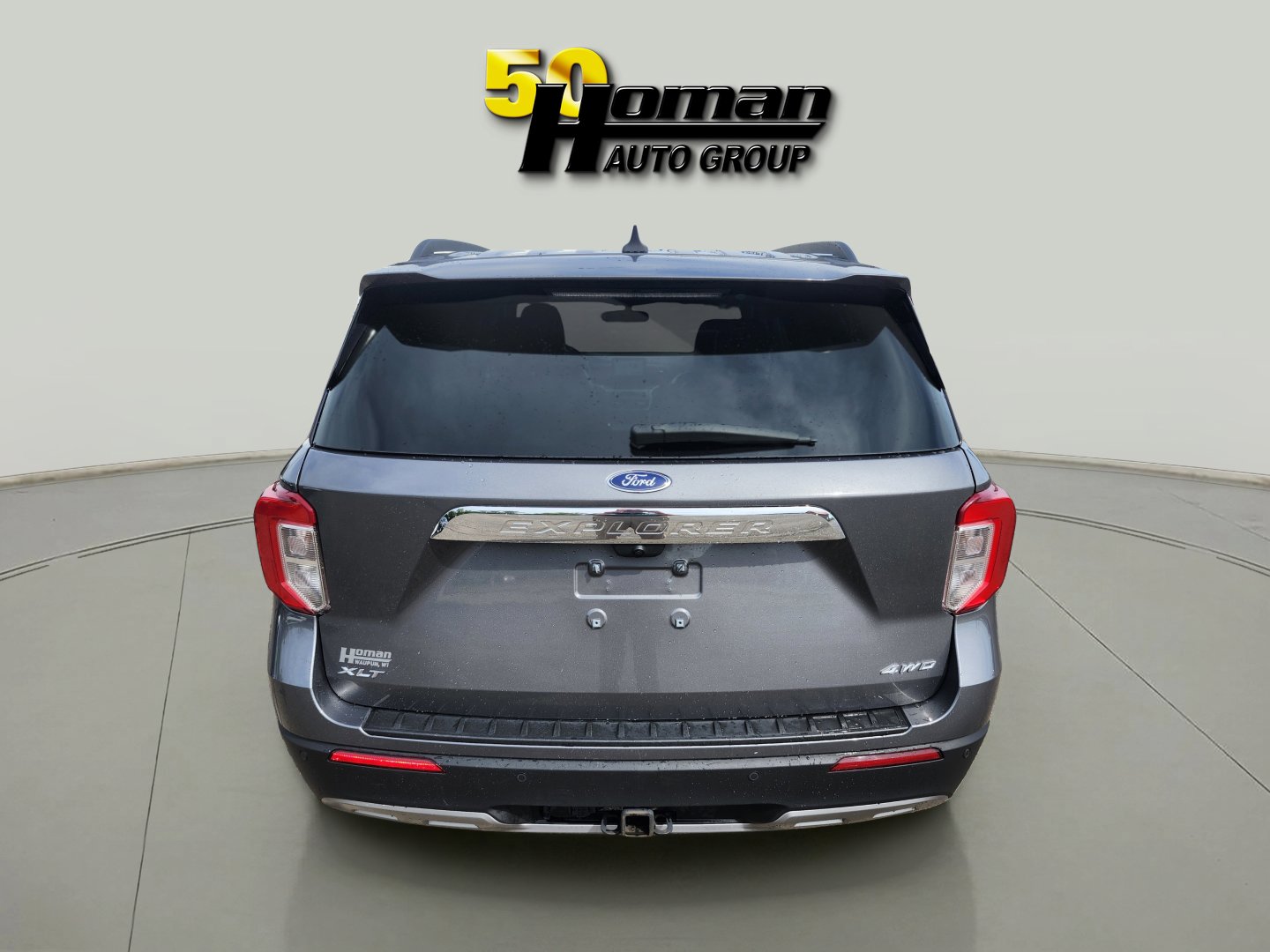 Used 2023 Ford Explorer XLT w/ Equipment Group 202A image 4