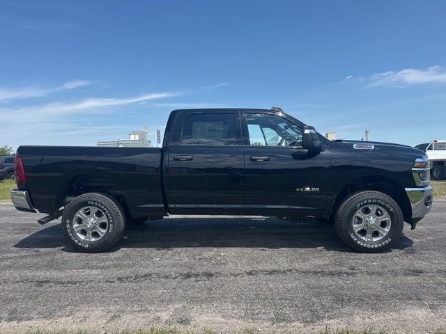 Used 2025 RAM 2500 Big Horn AWD/4WD image 1