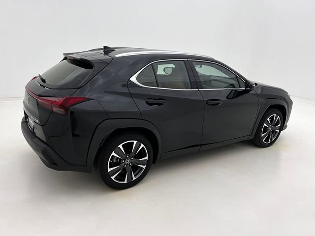 Certified 2023 Lexus UX 250h AWD w/ Accessory Package (Z2) image 6