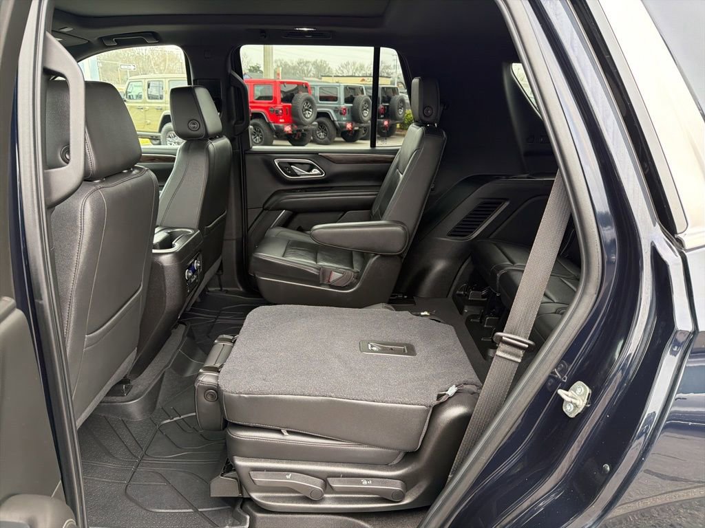 Used 2021 Chevrolet Tahoe LT w/ LT Signature Package image 25