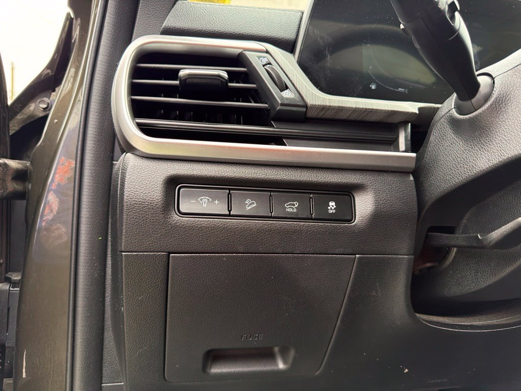 Used 2023 Kia Telluride EX AWD/4WD image 42