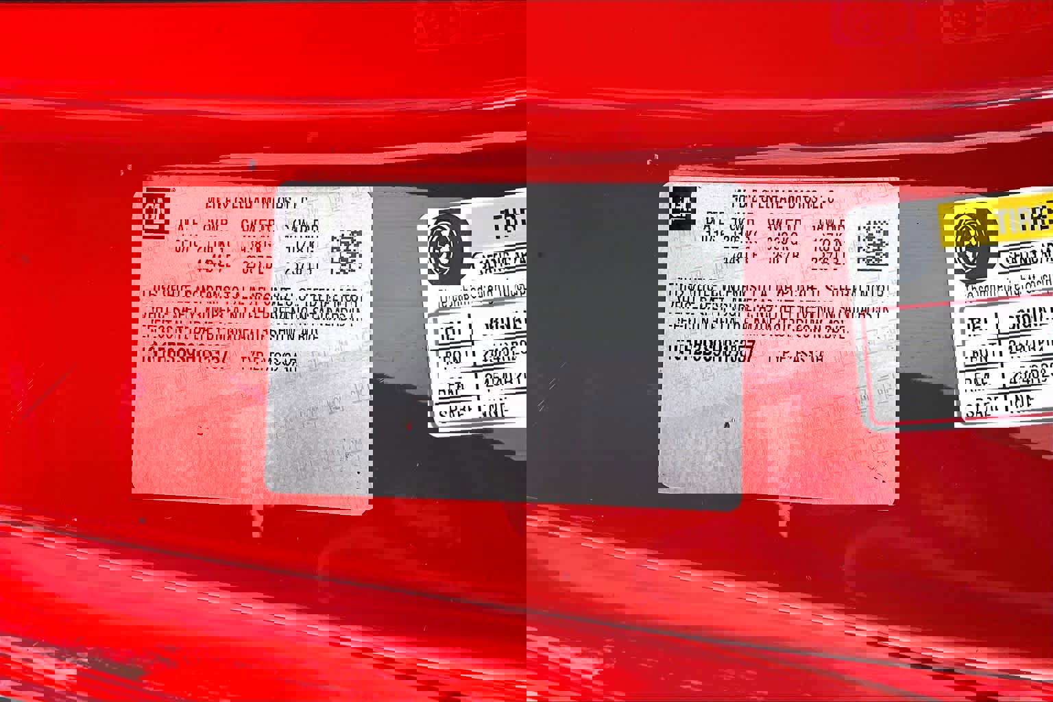 Used 2017 Chevrolet Camaro LT w/ RS Package image 28