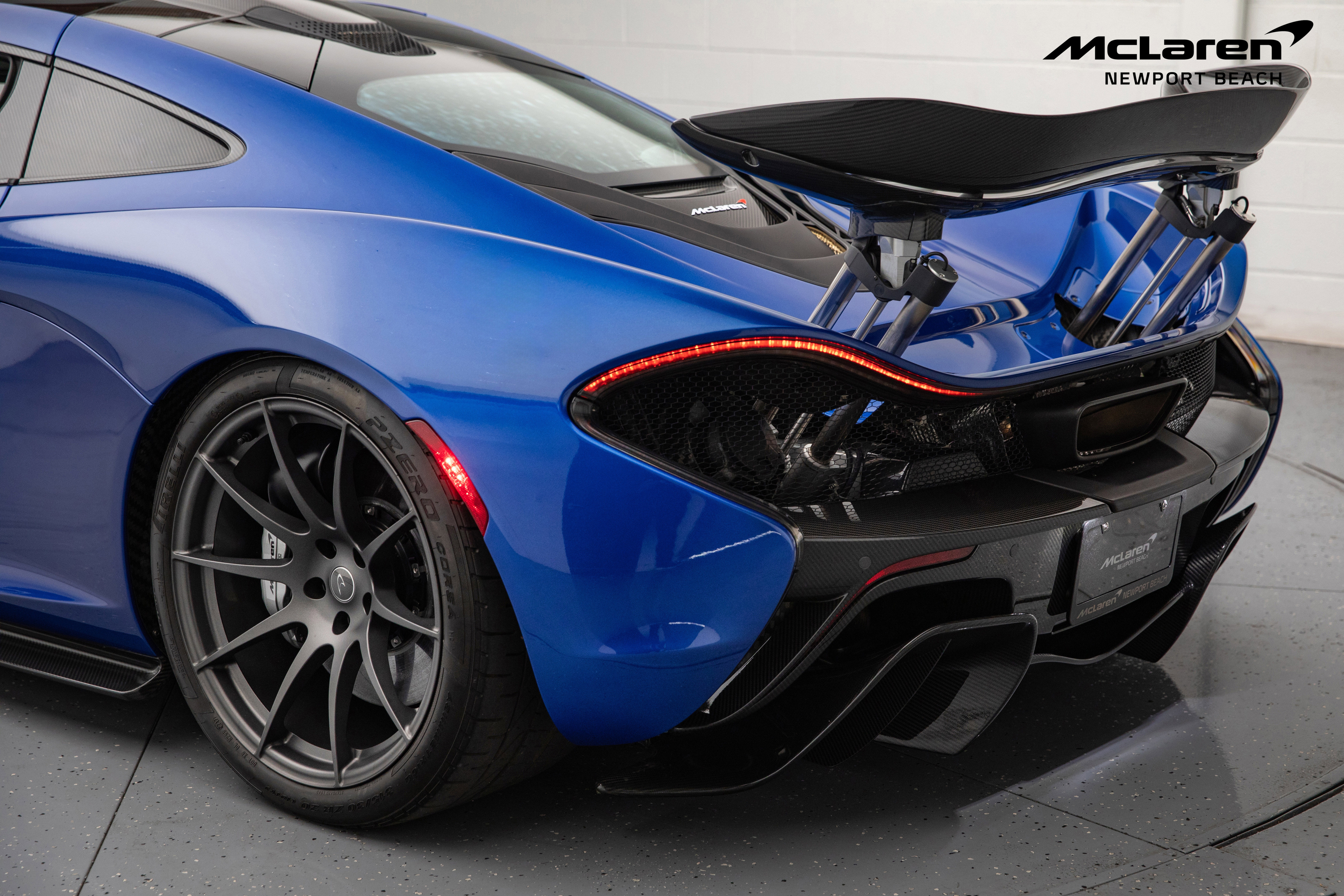 Used 2014 McLaren P1 image 24