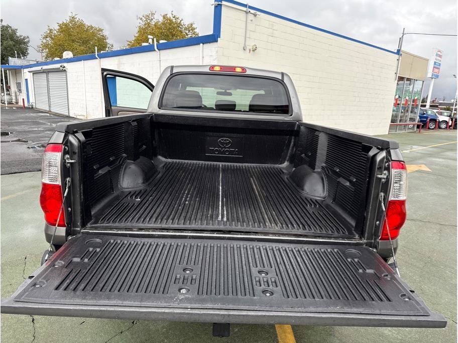 Used 2006 Toyota Tundra Limited image 19