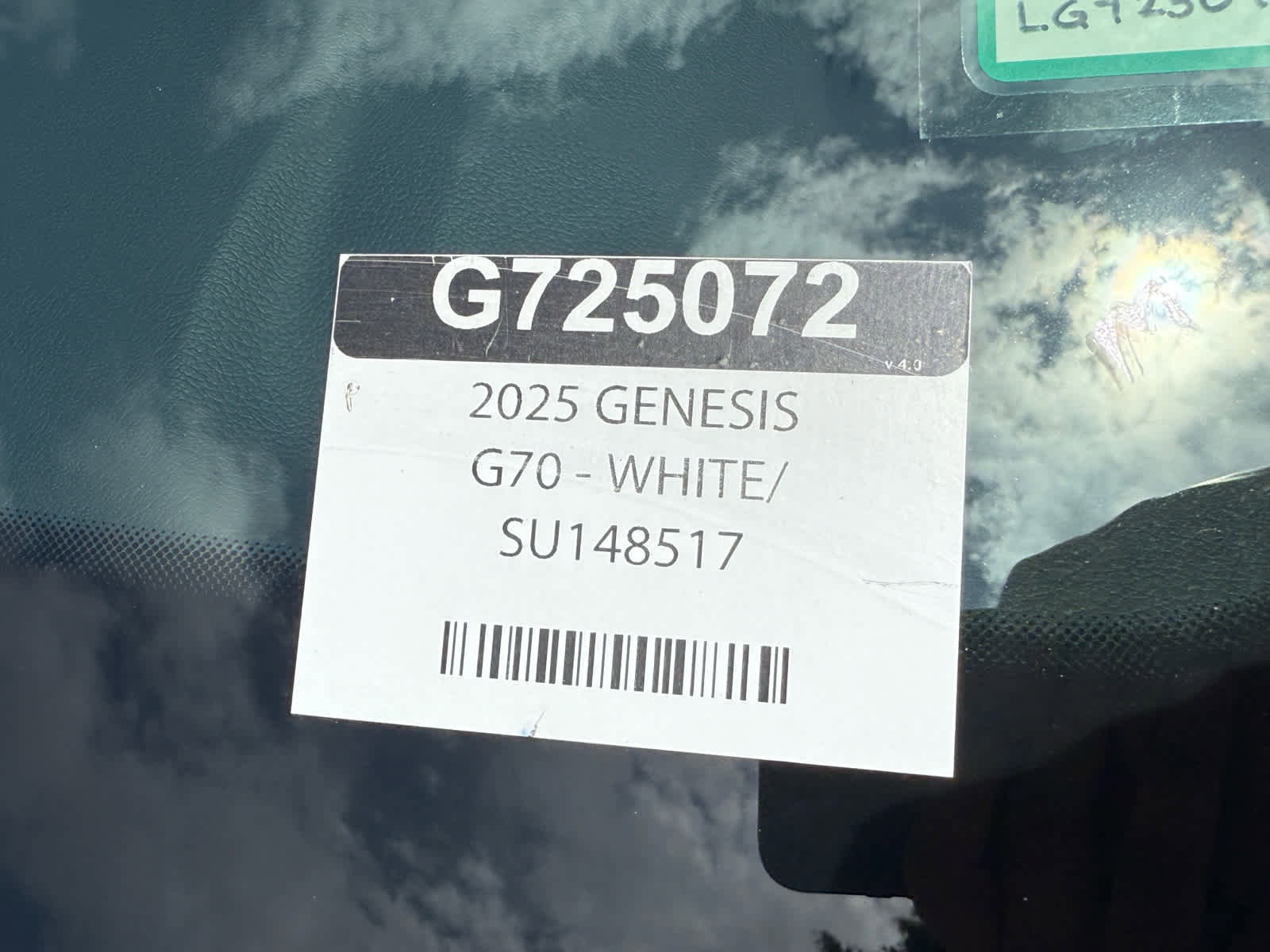 Used 2025 Genesis G70 2.5T RWD image 31