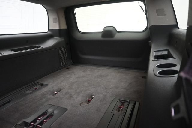 Used 2010 GMC Yukon XL SLT AWD/4WD image 21
