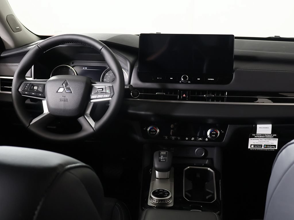 New 2026 Mitsubishi Outlander SE FWD image 35