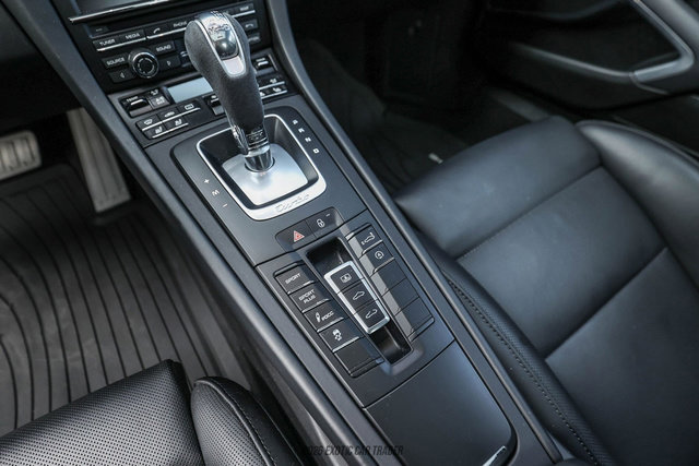 Used 2014 Porsche 911 Turbo S AWD/4WD image 53