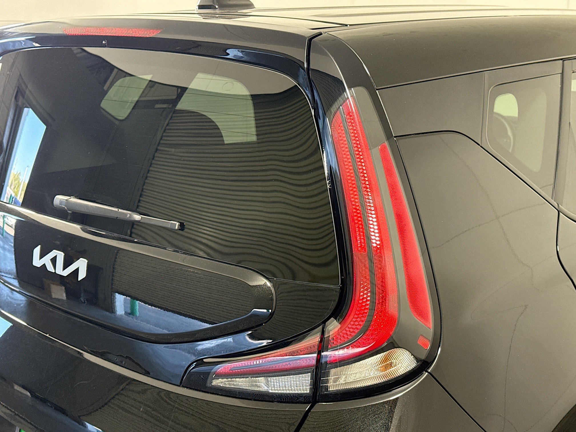 Used 2025 Kia Soul LX w/ LX Technology Package image 33