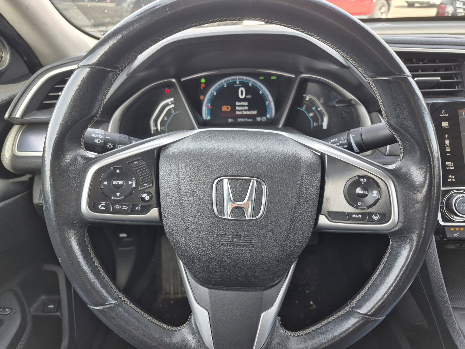 Used 2016 Honda Civic Touring image 10