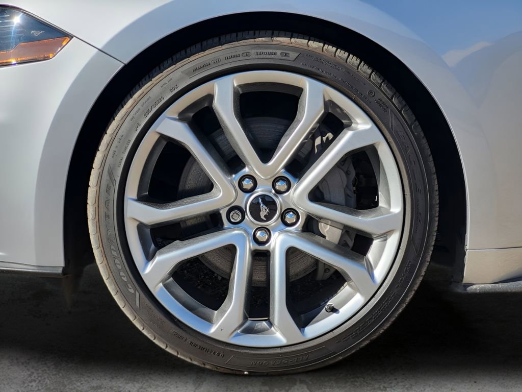 Used 2020 Ford Mustang GT Premium w/ Equipment Group 401A image 10