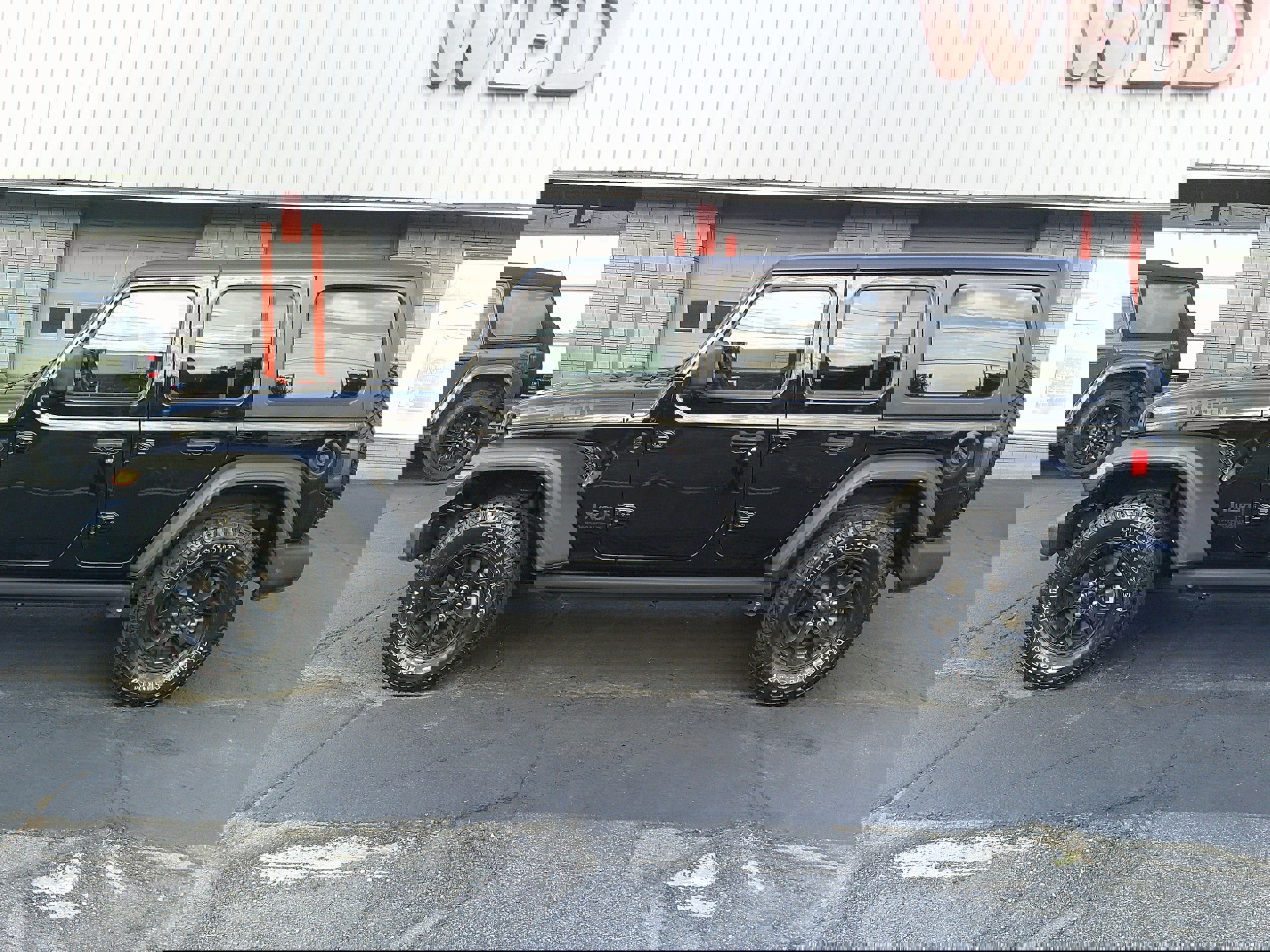 Used 2021 Jeep Wrangler Unlimited Sport image 2