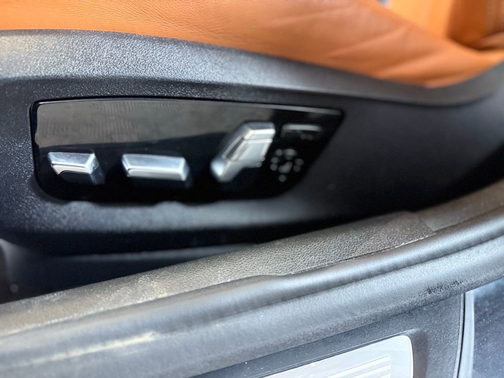 Used 2019 BMW M5 w/ Executive Package image 17