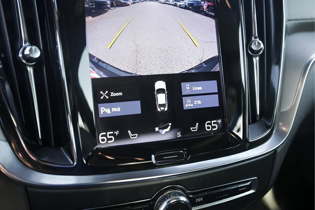 Used 2022 Volvo S60 B5 R-Design w/ Climate Package image 21