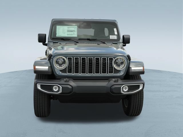 Used 2026 Jeep Wrangler Unlimited Sahara AWD/4WD image 2