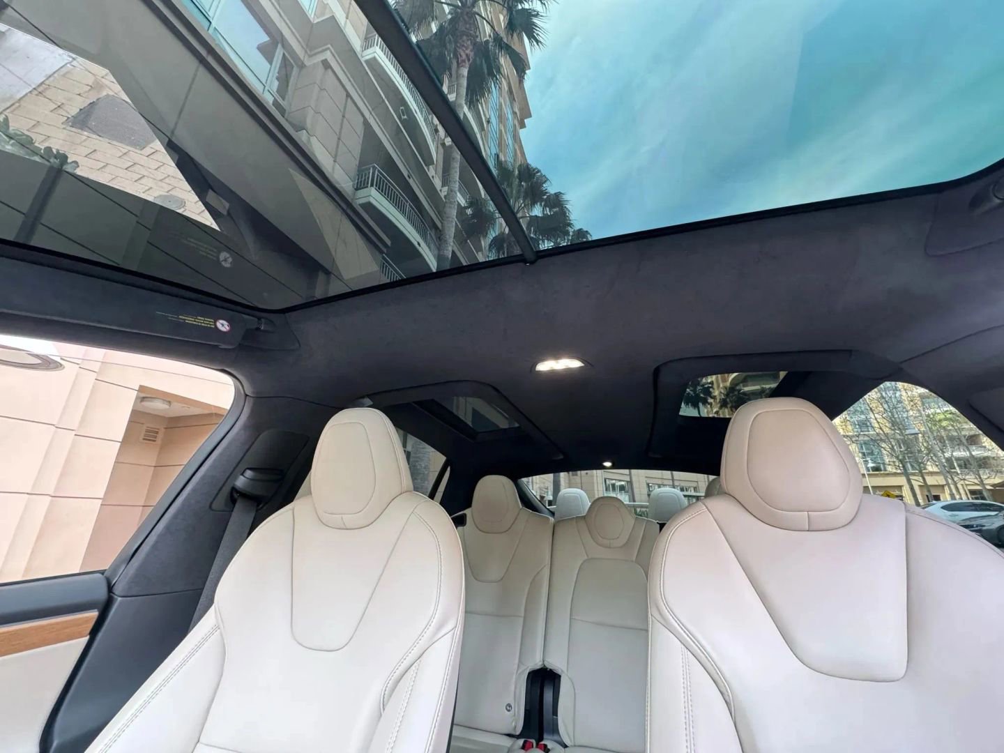 Used 2020 Tesla Model X Long Range AWD/4WD image 7