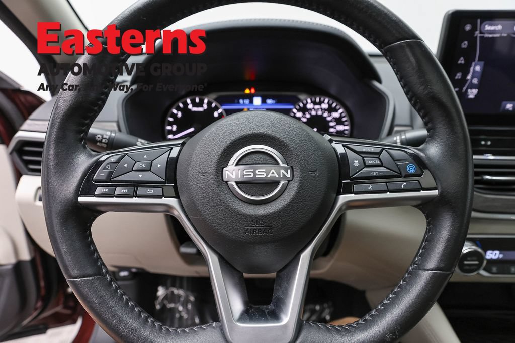 Used 2024 Nissan Altima 2.5 SL AWD/4WD image 10