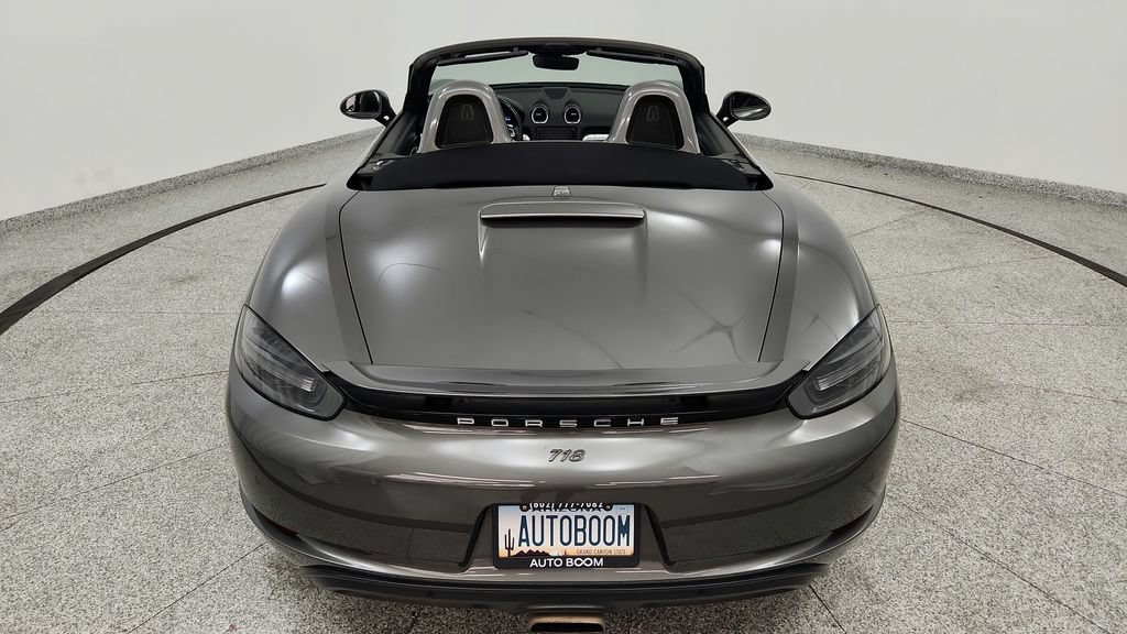 Used 2022 Porsche 718 Boxster RWD image 21
