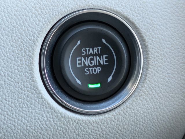 Used 2025 GMC Acadia Denali FWD image 34