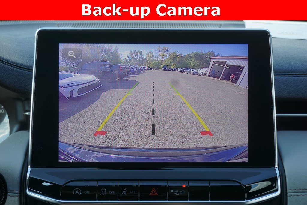 Used 2024 Jeep Compass Limited image 8