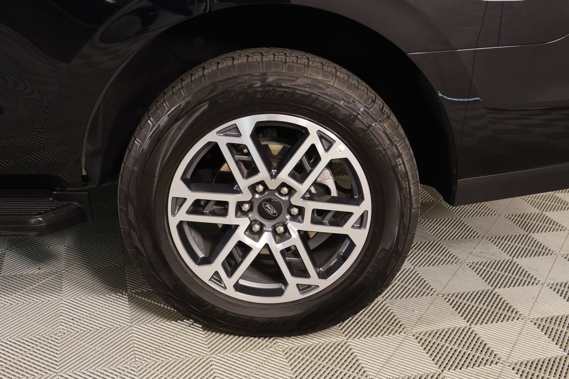 Used 2025 Ford Expedition Active AWD/4WD image 20