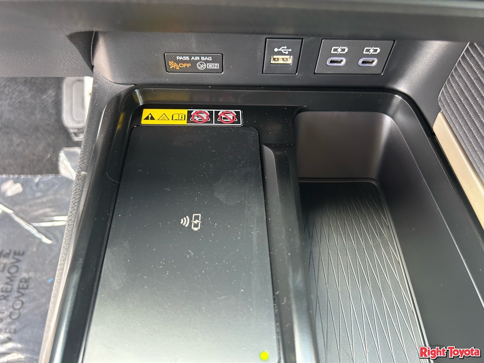 New 2026 Toyota Camry SE FWD image 27