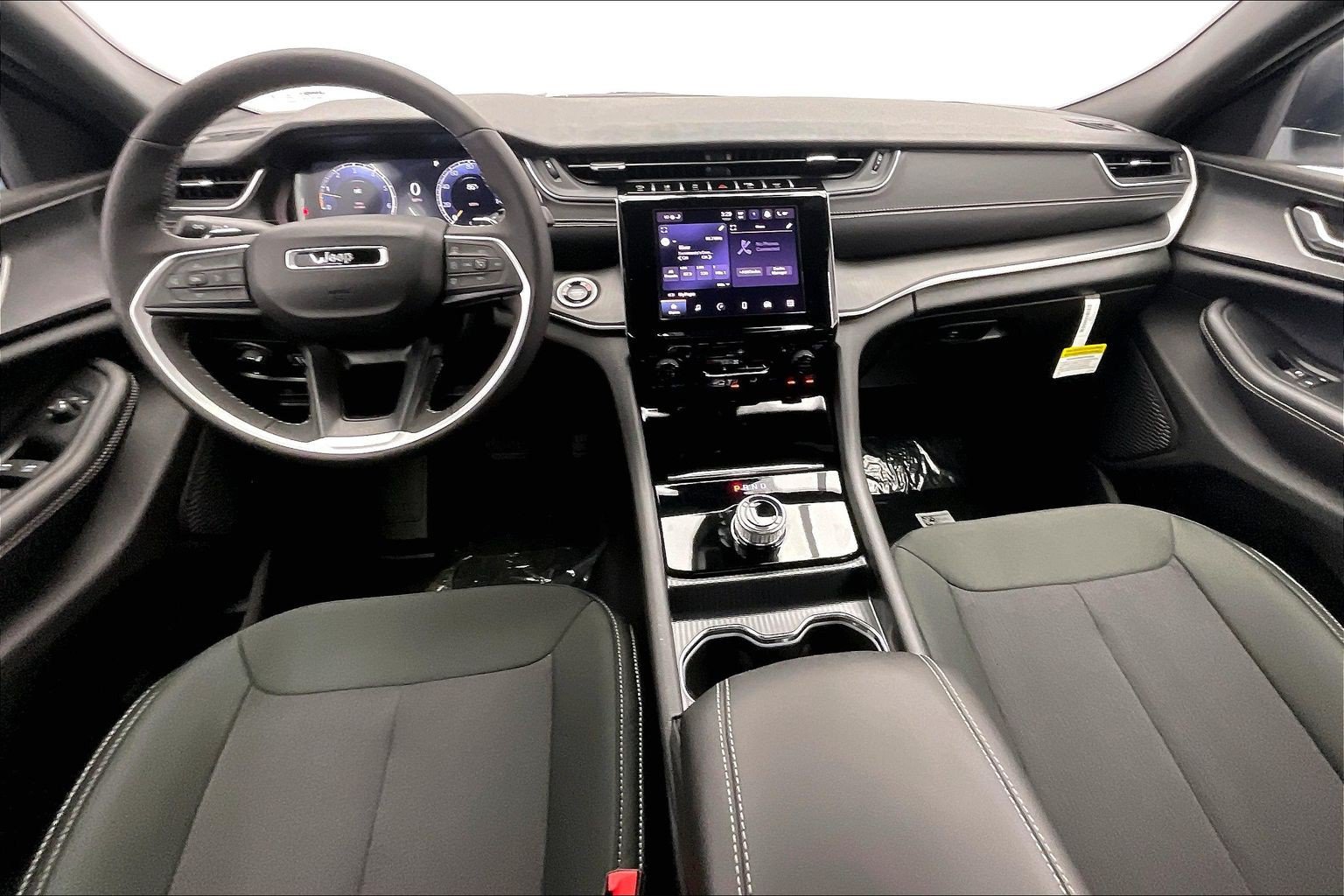 New 2026 Jeep Grand Cherokee L 4WD image 5