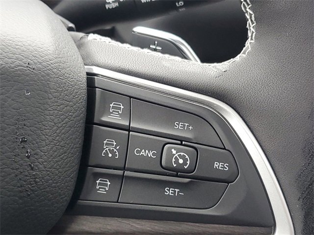 New 2025 Jeep Grand Cherokee Limited w/ Trailer Tow Package image 23