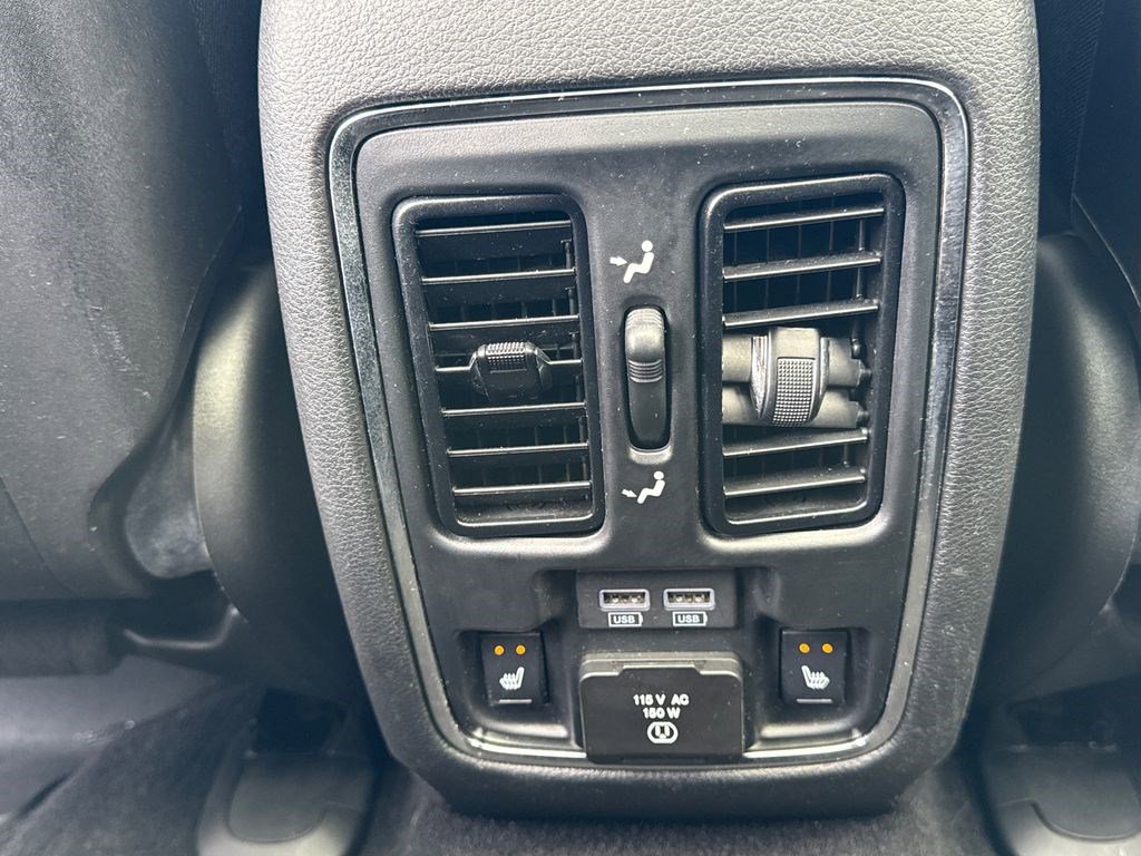 Used 2020 Jeep Grand Cherokee Overland image 19