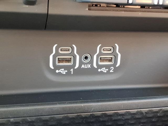 Used 2020 RAM 1500 Laramie AWD/4WD image 18