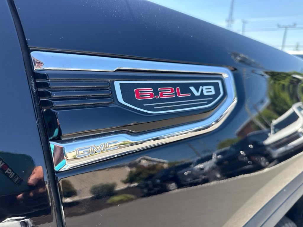 Used 2022 GMC Sierra 1500 Denali w/ Denali Reserve Package AWD/4WD image 9
