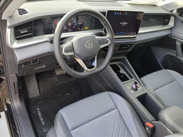 New 2026 Volkswagen Tiguan SE image 12