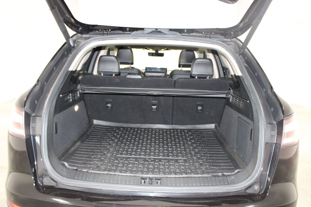 Used 2021 Lincoln Nautilus Reserve w/ Equipment Group 201A image 16