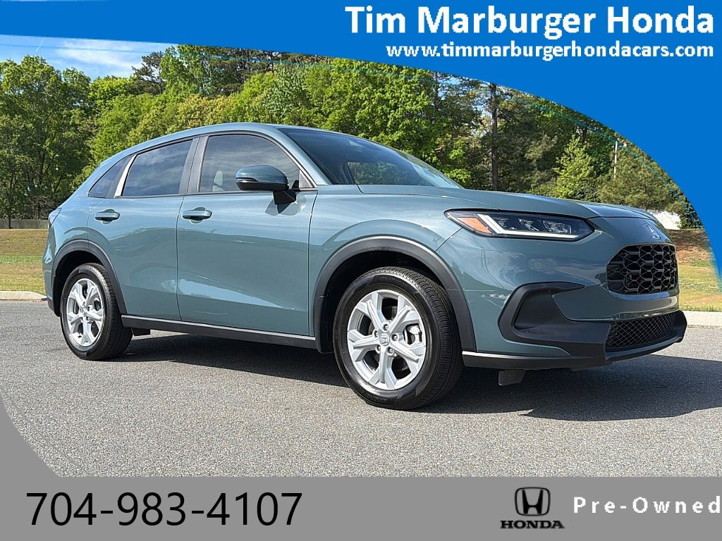 Used 2025 Honda HR-V LX image 1