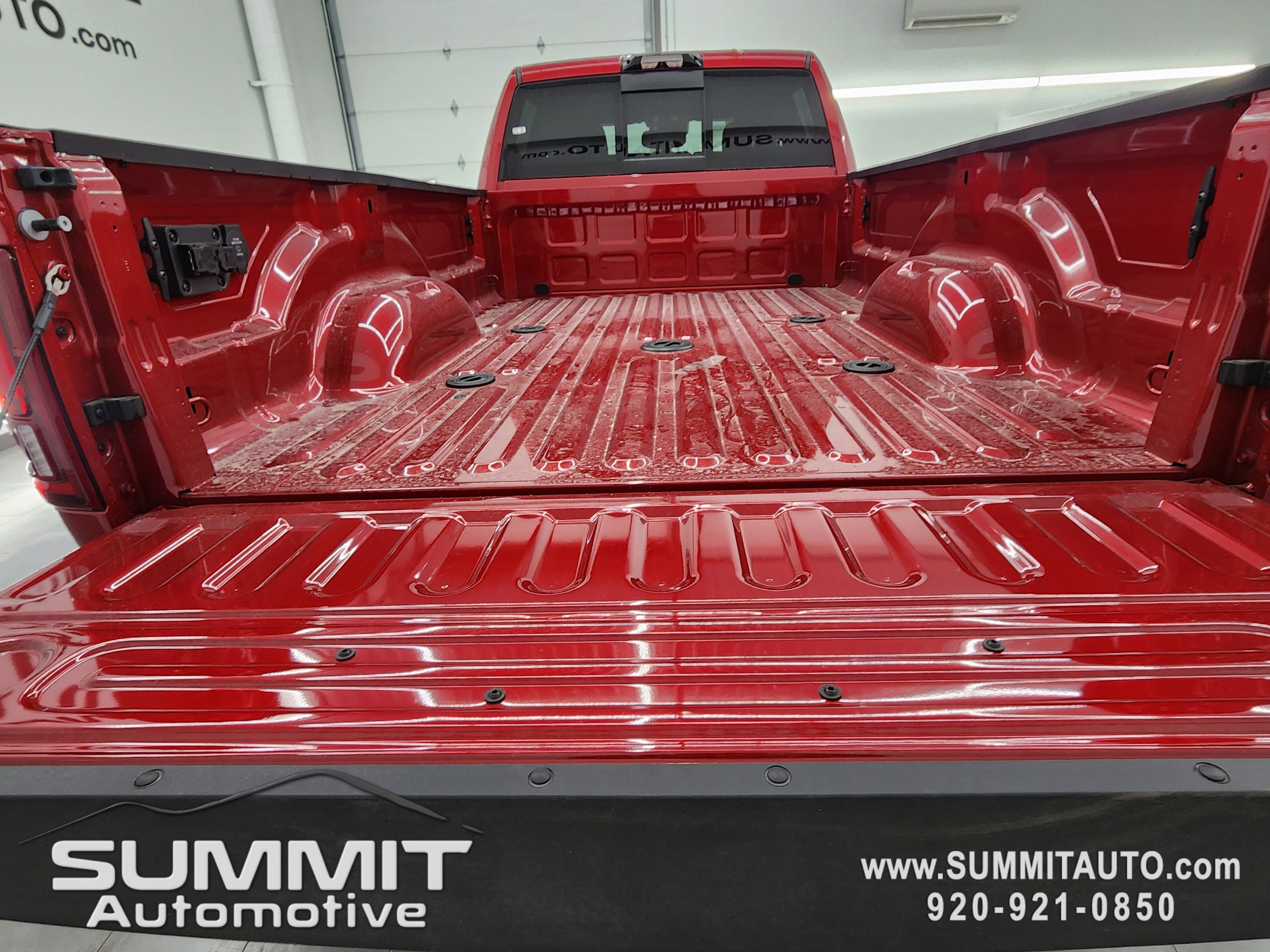 New 2026 RAM 3500 Tradesman image 32