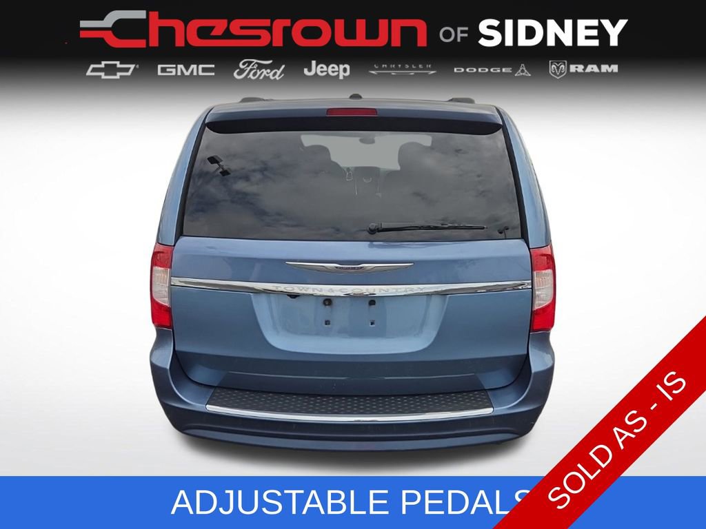 Used 2011 Chrysler Town & Country Touring w/ Security Group FWD image 5