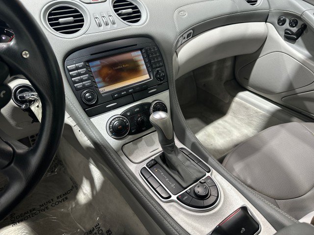 Used 2005 Mercedes-Benz SL 55 AMG image 4