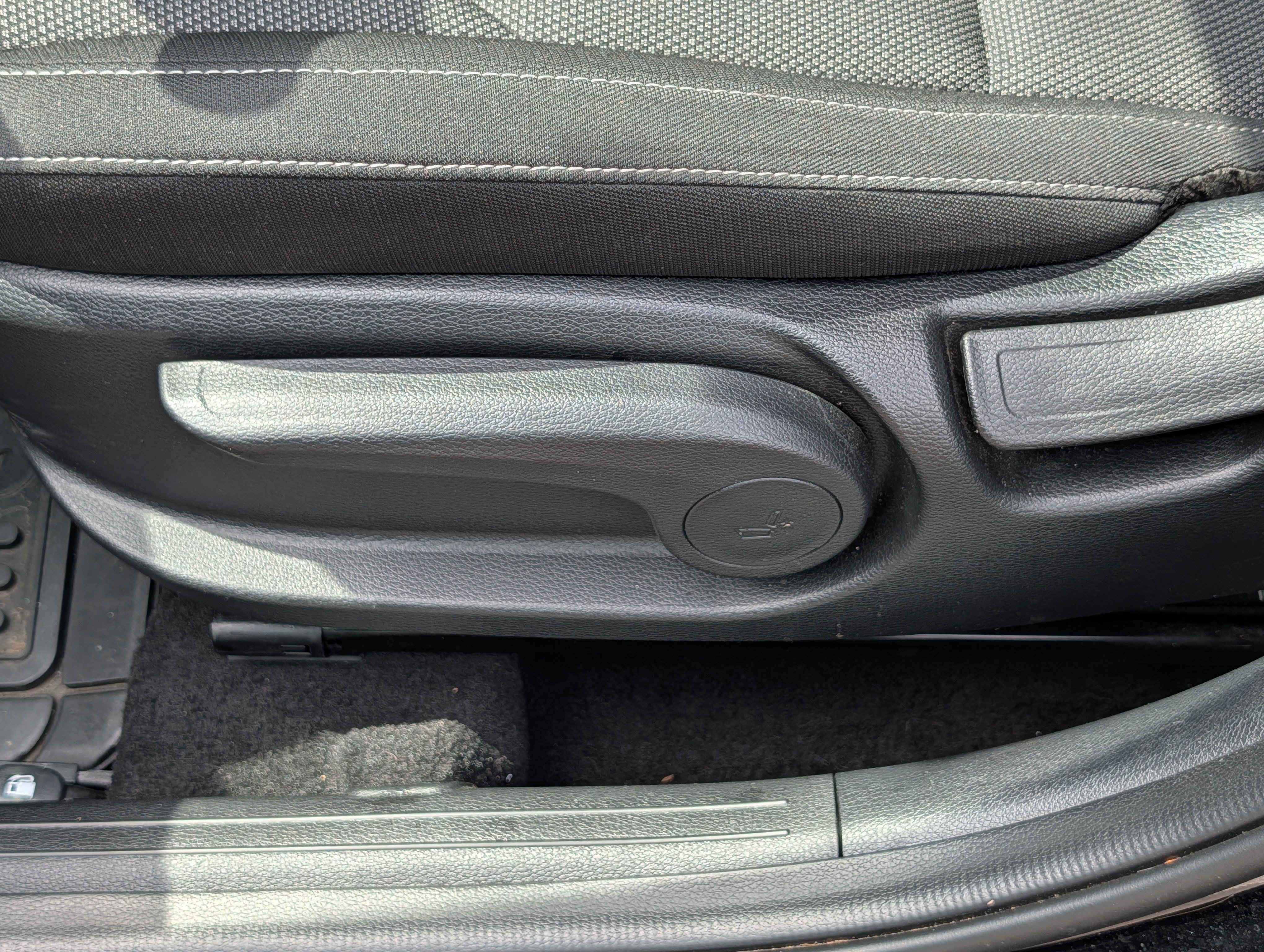 Certified 2024 Kia Forte LXS w/ LXS Technology Package FWD image 20