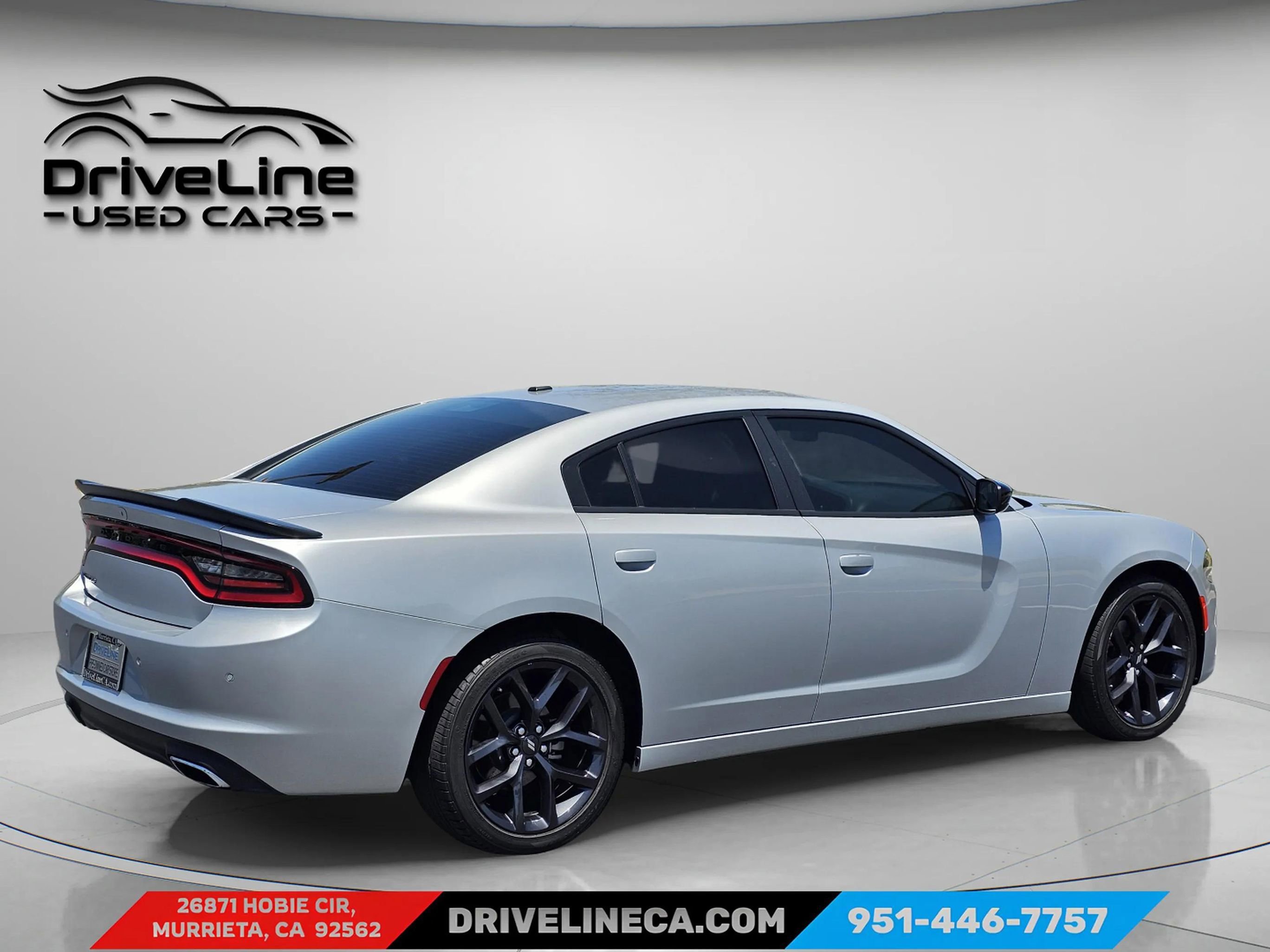 Used 2022 Dodge Charger SXT w/ Blacktop Package RWD image 6