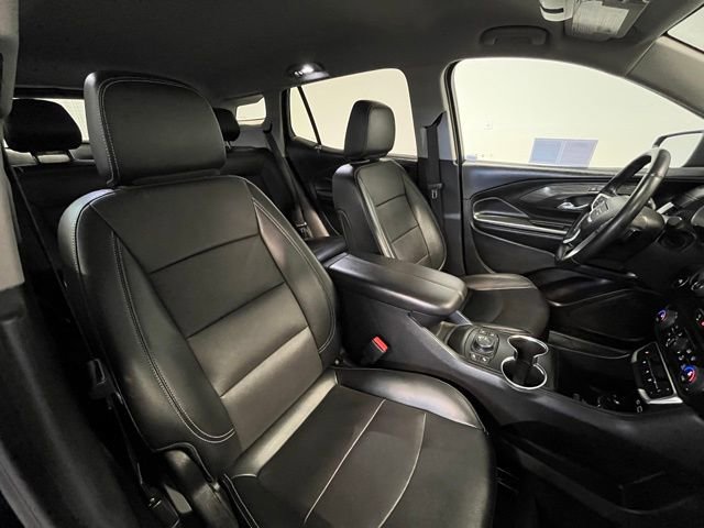 Used 2024 GMC Terrain SLT image 9