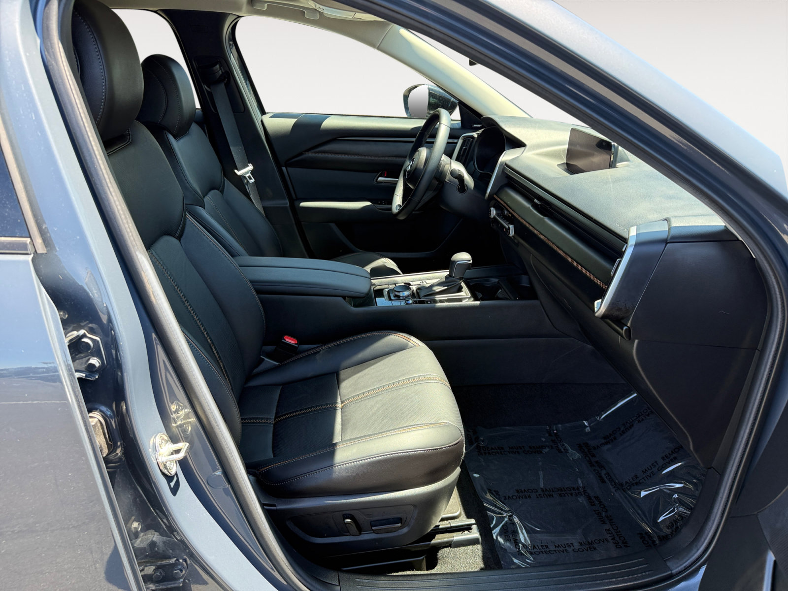 Certified 2025 MAZDA CX-50 AWD 2.5 Hybrid w/ Premium Pkg image 19