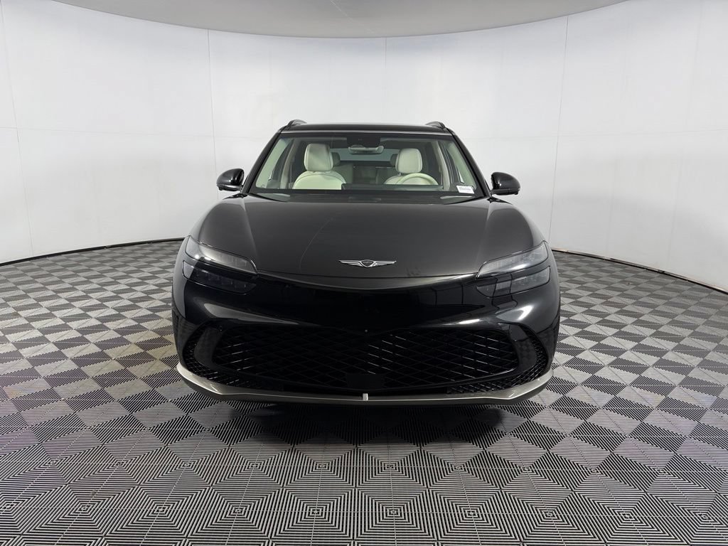 Used 2023 Genesis GV60 Advanced AWD/4WD image 3