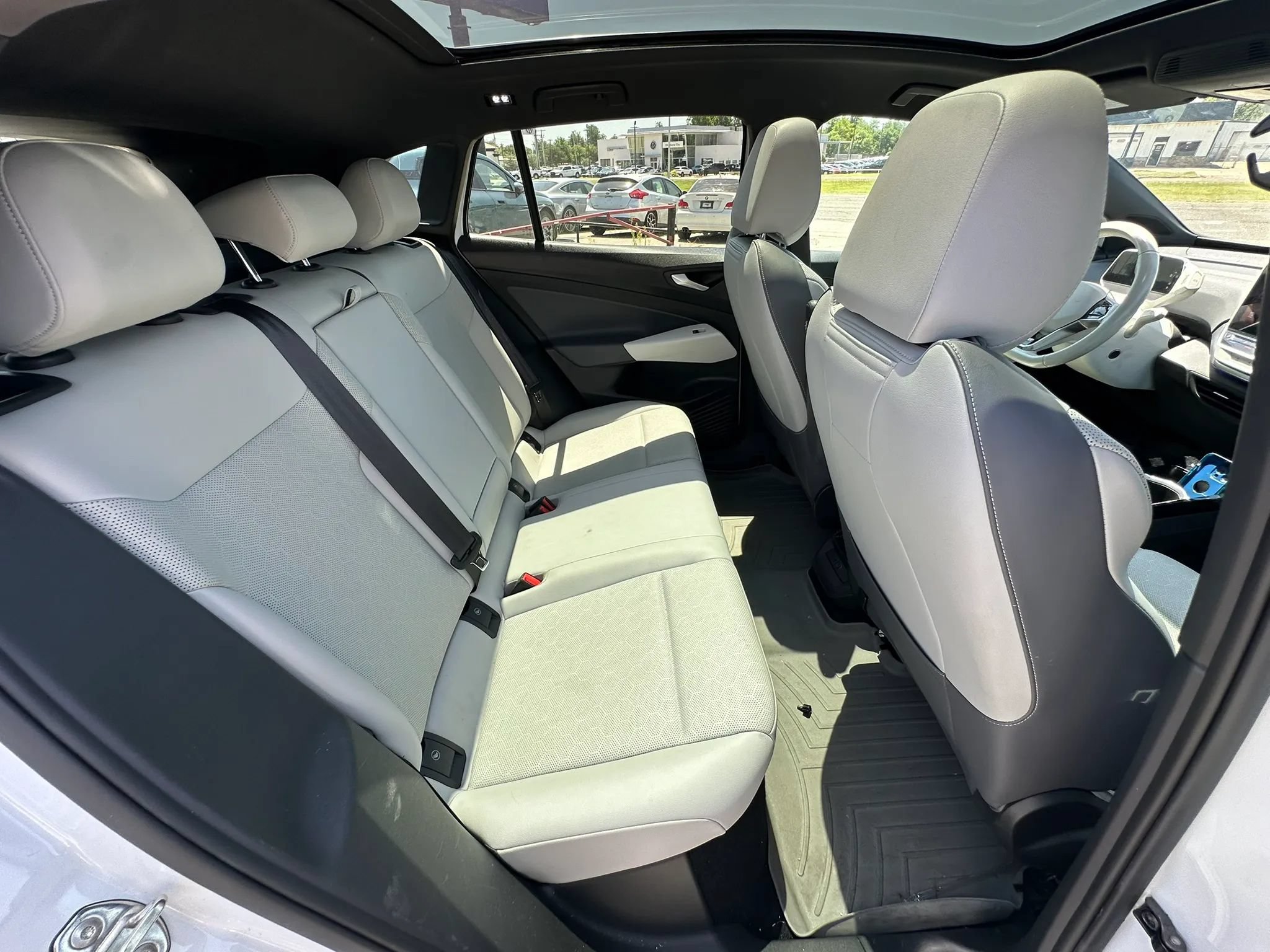 Used 2021 Volkswagen ID.4 1st Edition RWD image 13