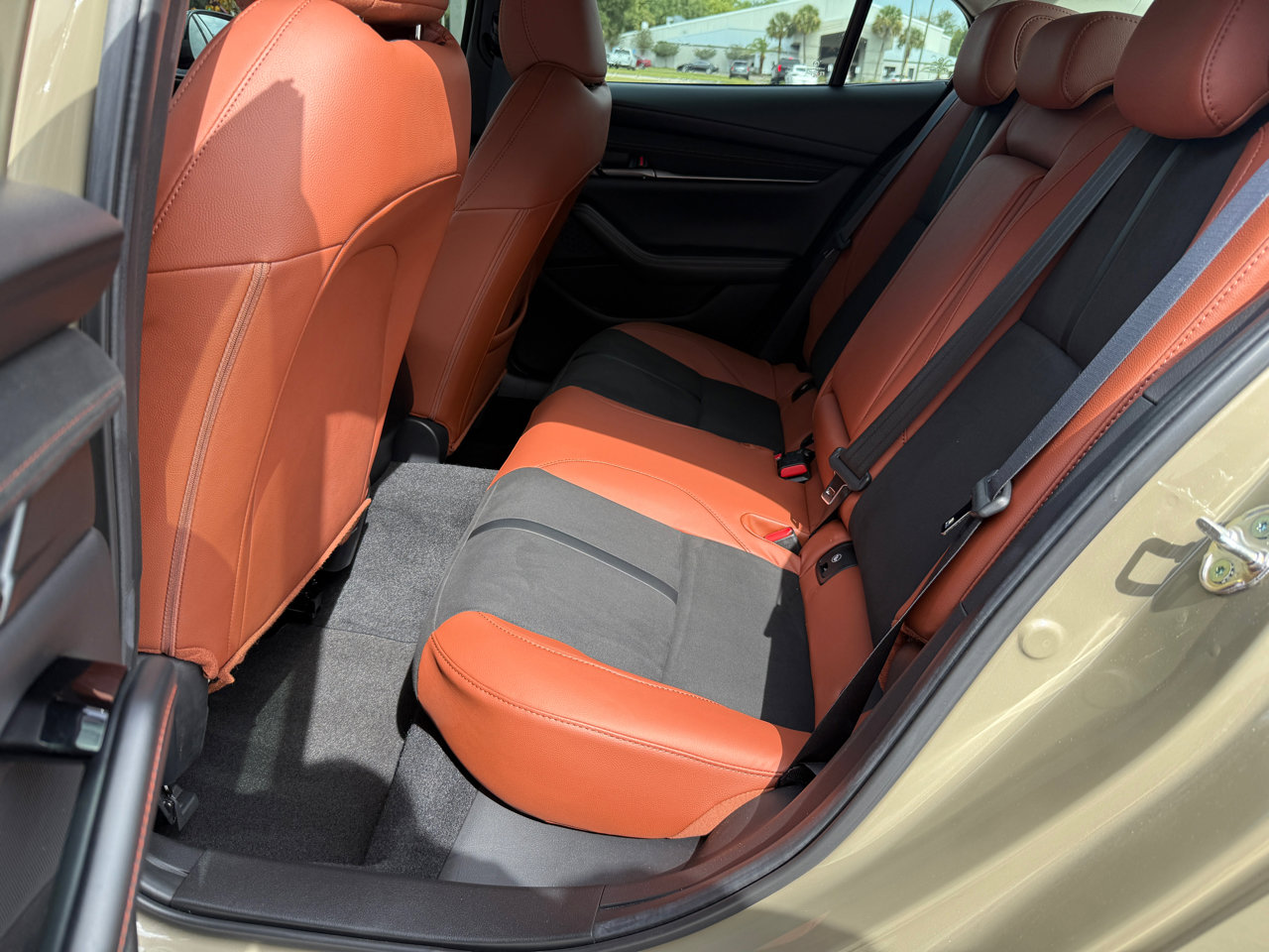 Used 2024 MAZDA MAZDA3 s image 19