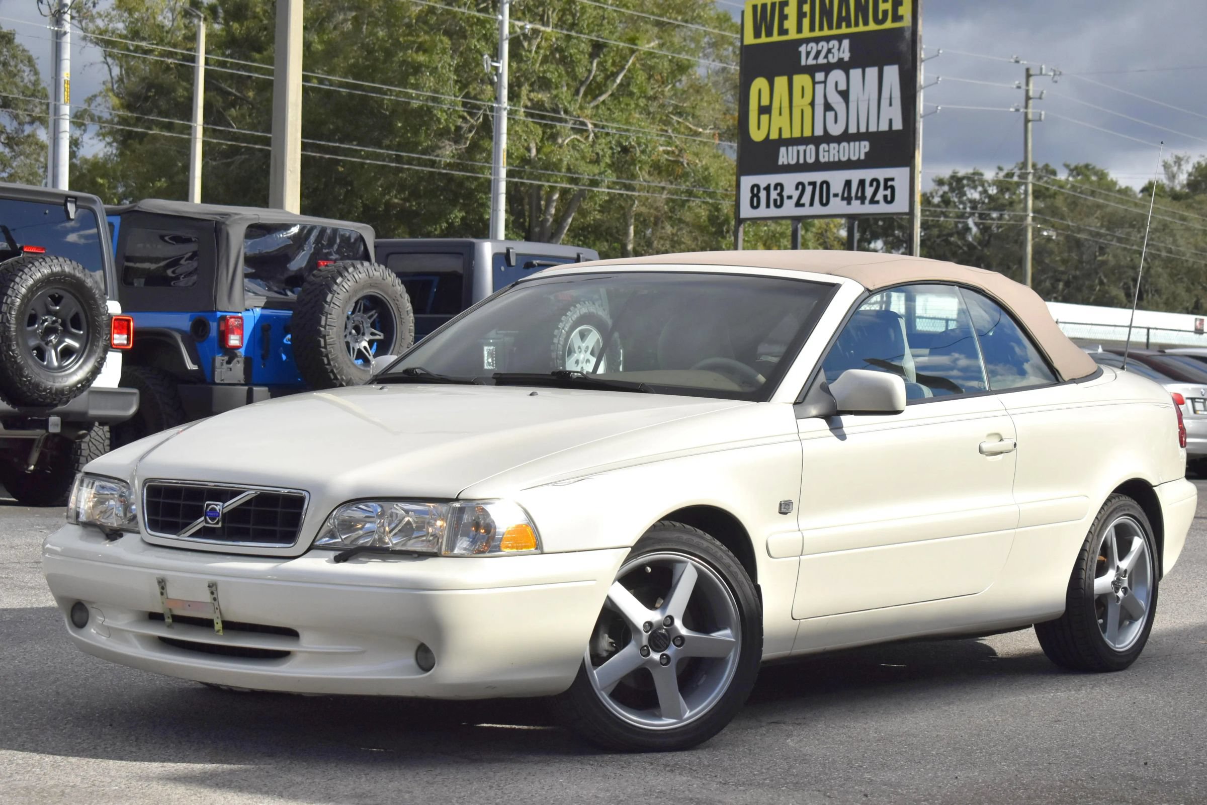 Used 2004 Volvo C70 LT FWD image 5