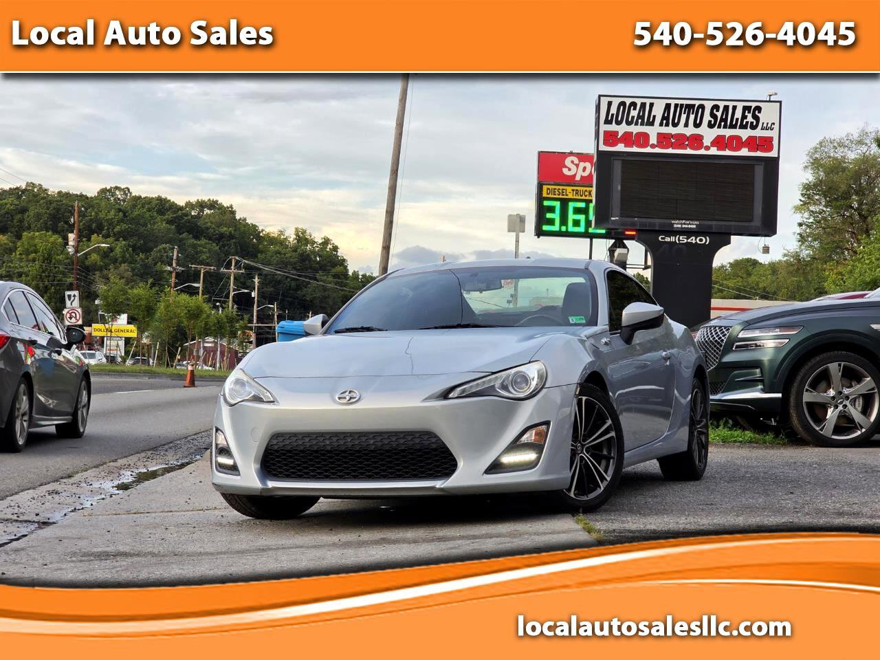 Used 2013 Scion FR-S image 1