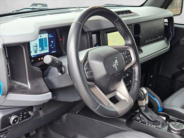 Used 2023 Ford Bronco Black Diamond w/ Sasquatch Package image 9
