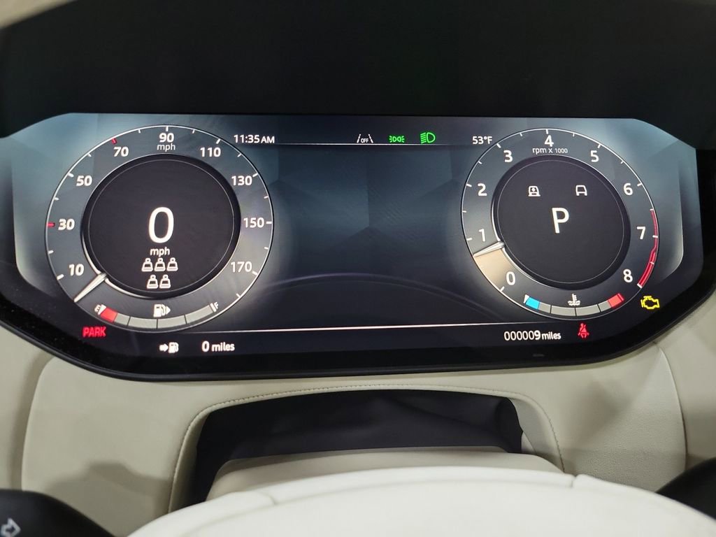 New 2026 Land Rover Range Rover Long Wheelbase SE AWD/4WD image 17